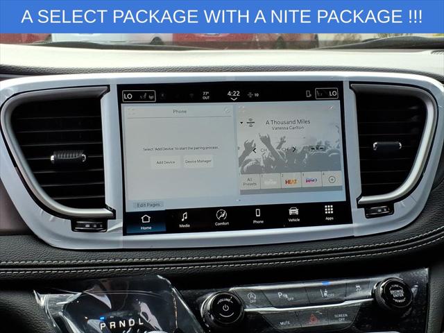 2026 Chrysler Pacifica Select