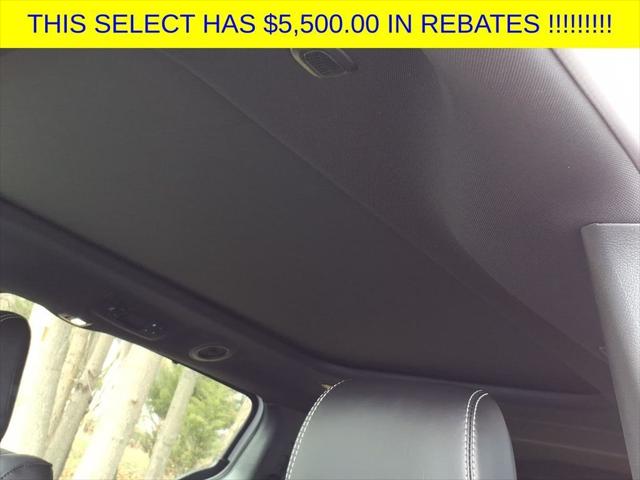 2026 Chrysler Pacifica Select