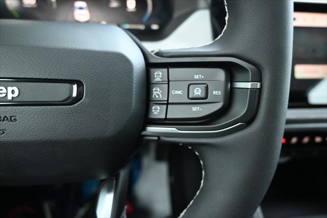 2026 Jeep Cherokee Laredo 4x4