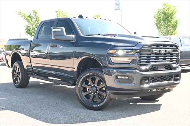 2026 RAM Ram 2500 RAM 2500 BLACK EXPRESS CREW CAB 4X4 64 BOX