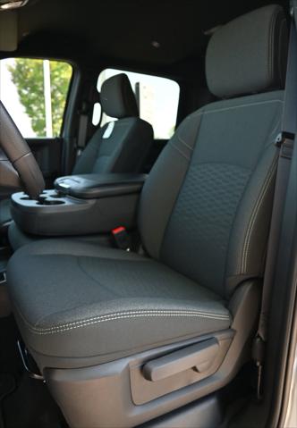 2026 Ram 2500 Black Express Crew Cab 4x4 6'4" Box