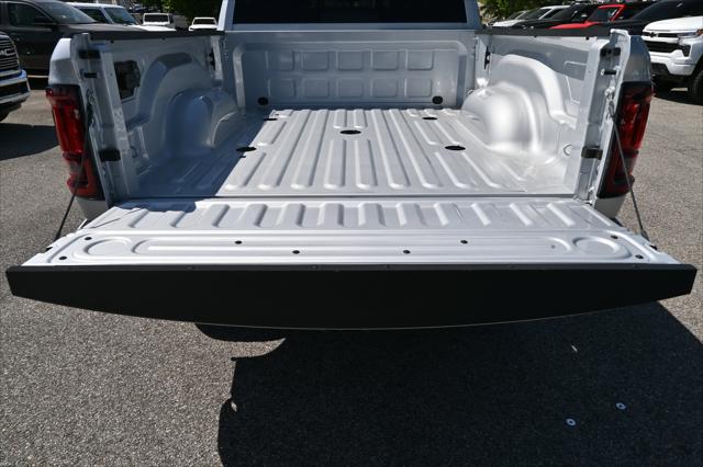 2026 Ram 2500 Black Express Crew Cab 4x4 6'4" Box