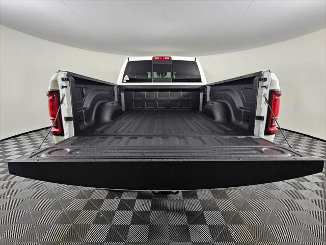 2026 Ram 2500 Black Express Crew Cab 4x4 6'4" Box