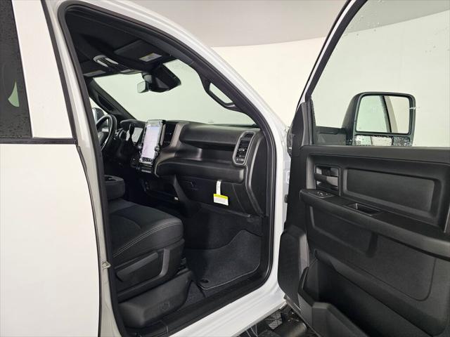 2026 Ram 2500 Black Express Crew Cab 4x4 6'4" Box