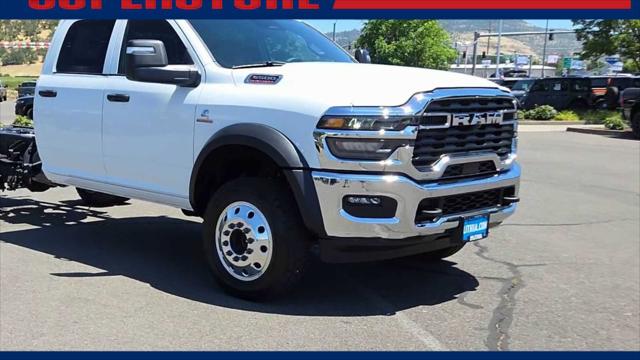 2026 RAM 5500 Chassis RAM 5500 TRADESMAN CHASSIS CREW CAB 4X4 60 CA