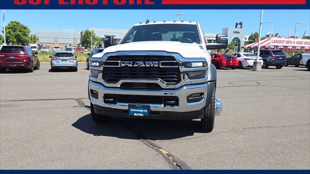 2026 RAM 5500 Chassis RAM 5500 TRADESMAN CHASSIS CREW CAB 4X4 60 CA