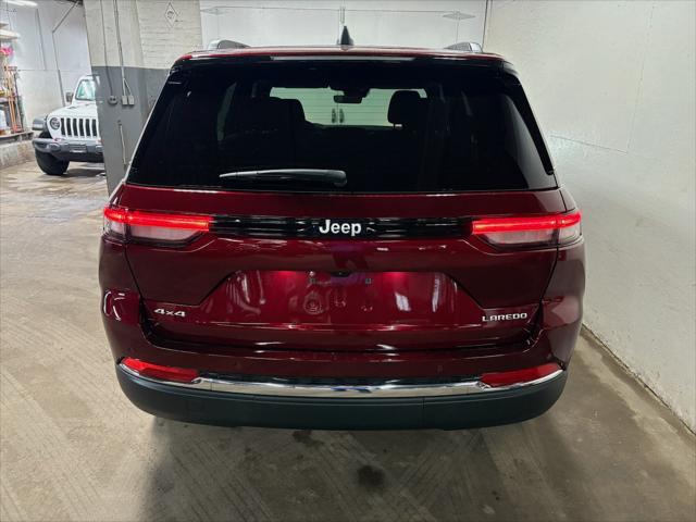 2026 Jeep Grand Cherokee Altitude 4x4