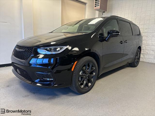 2026 Chrysler Pacifica PACIFICA LIMITED AWD