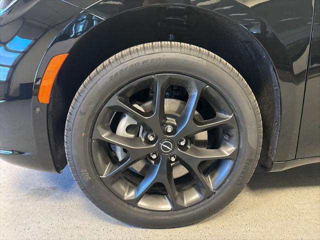 2026 Chrysler Pacifica PACIFICA LIMITED AWD