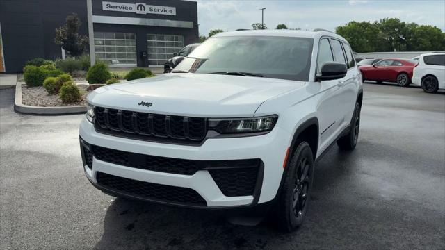 2026 Jeep Grand Cherokee GRAND CHEROKEE L LAREDO ALTITUDE 4X4
