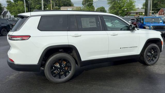 2026 Jeep Grand Cherokee Altitude 4x4