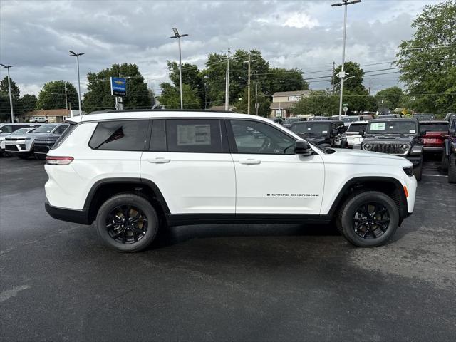 2026 Jeep Grand Cherokee Altitude 4x4