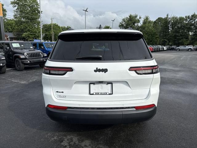 2026 Jeep Grand Cherokee Altitude 4x4