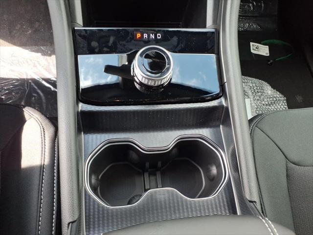 2026 Jeep Grand Cherokee Laredo 4x4