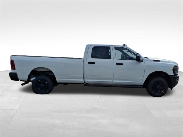 2026 Ram 2500 Tradesman Crew Cab 4x4 8' Box