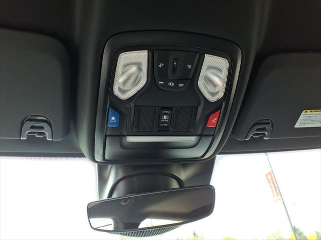 2026 Ram 2500 Tradesman Crew Cab 4x4 8' Box