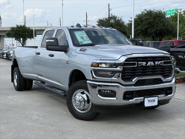 2026 RAM Ram 3500 RAM 3500 TRADESMAN CREW CAB 4X4 8 BOX