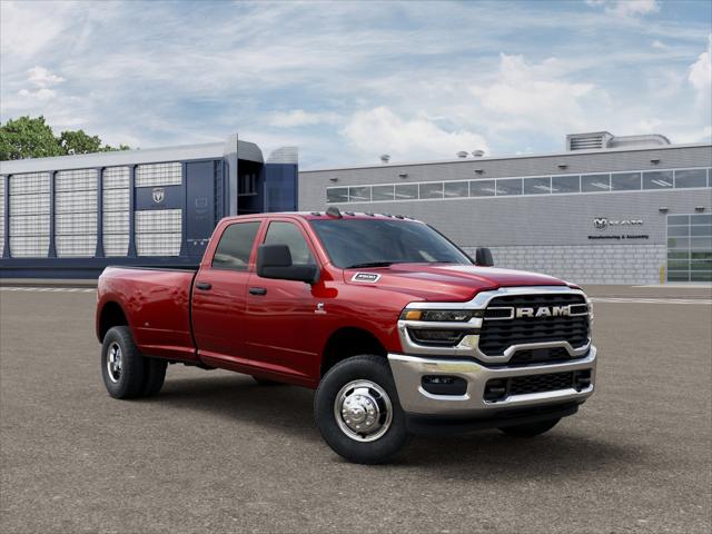 2026 RAM Ram 3500 RAM 3500 TRADESMAN CREW CAB 4X4 8 BOX