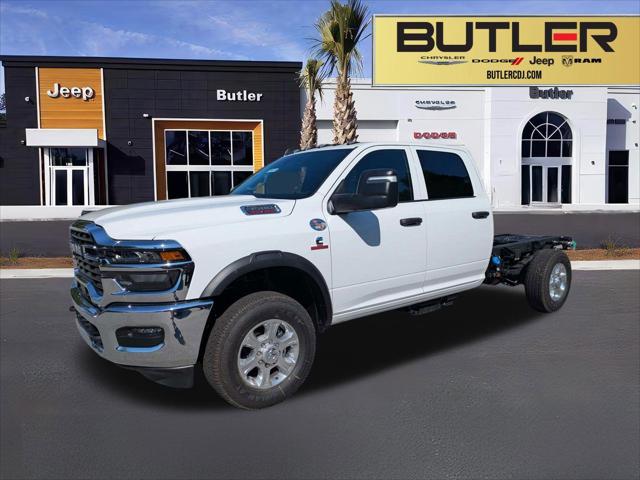 2026 RAM Ram 3500 Chassis Cab RAM 3500 TRADESMAN CREW CAB CHASSIS 4X4 60 CA