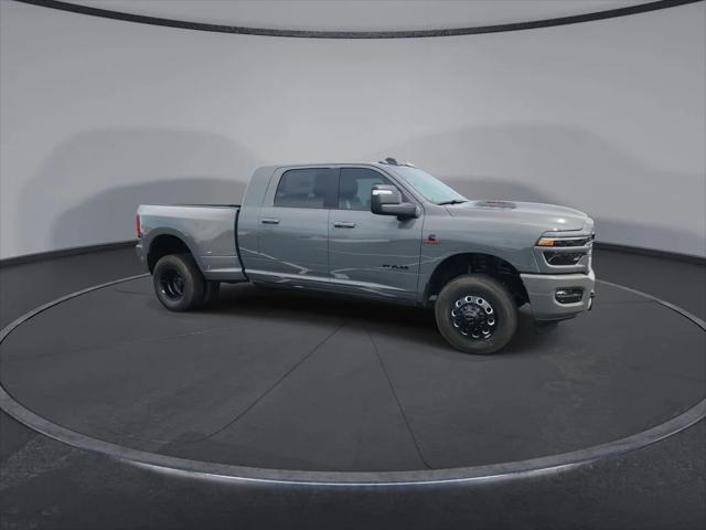 2026 RAM Ram 3500 RAM 3500 LARAMIE MEGA CAB 4X4 64 BOX
