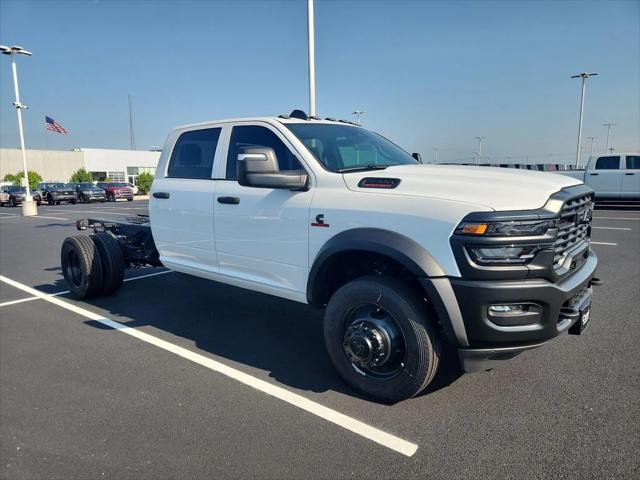 2026 RAM 5500 Chassis RAM 5500 TRADESMAN CHASSIS CREW CAB 4X4 60 CA