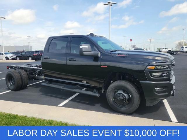 2026 RAM 3500 Chassis RAM 3500 TRADESMAN CREW CAB CHASSIS 4X4 60 CA