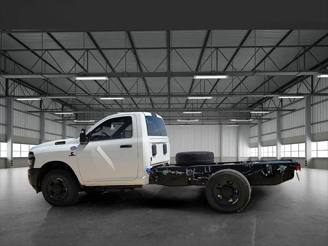 2026 RAM 3500 Chassis RAM 3500 TRADESMAN CHASSIS REGULAR CAB 4X4 60 CA