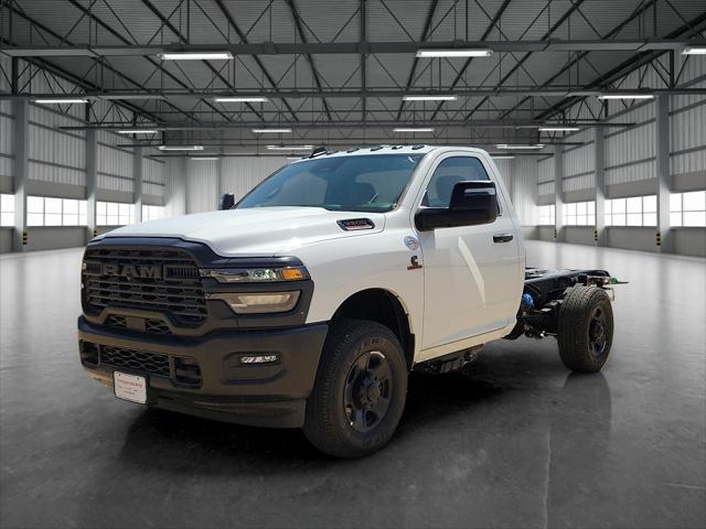 2026 RAM Ram 3500 Chassis Cab RAM 3500 TRADESMAN CHASSIS REGULAR CAB 4X4 60 CA