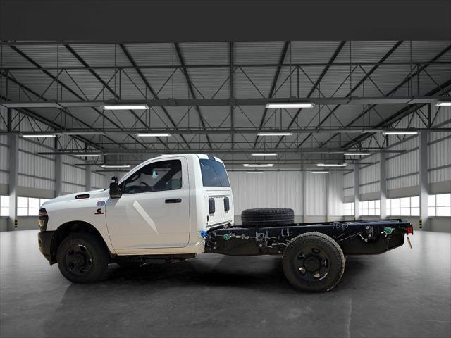 2026 RAM Ram 3500 Chassis Cab RAM 3500 TRADESMAN CHASSIS REGULAR CAB 4X4 60 CA