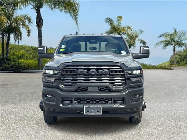 2026 RAM Ram 3500 RAM 3500 TRADESMAN CREW CAB 4X4 8 BOX