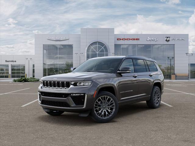 2026 Jeep Grand Cherokee Summit 4x4 for sale in Taylorville, IL