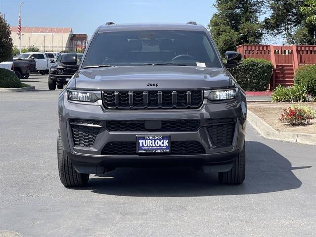 2026 Jeep Grand Cherokee L GRAND CHEROKEE L LAREDO ALTITUDE 4X4