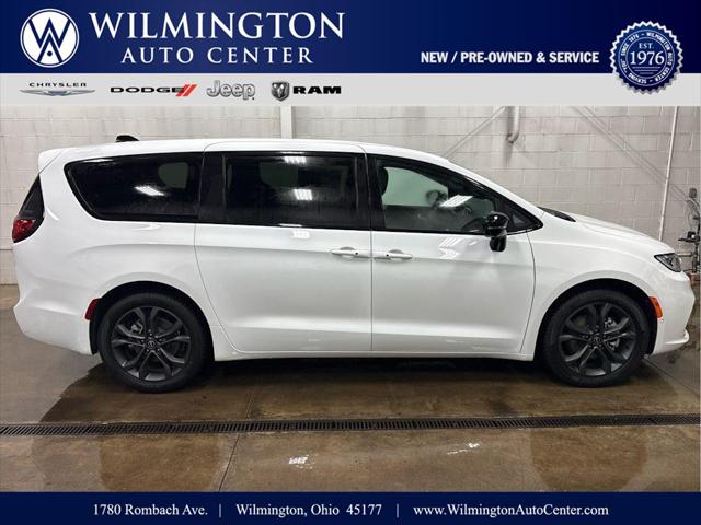 2026 Chrysler Pacifica PACIFICA SELECT 2026 Chrysler Pacifica PACIFICA SELECT