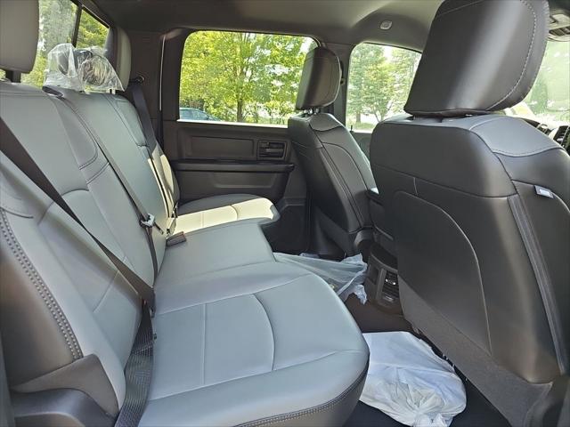 2026 Ram 2500 Tradesman Crew Cab 4x4 6'4" Box