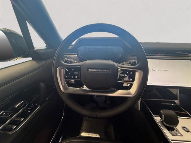 2026 Land Rover Range Rover P530 SE 7 Seat