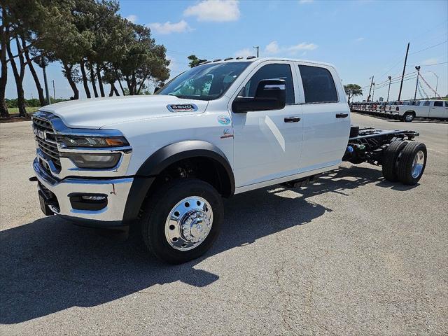 2026 RAM 5500 Chassis RAM 5500 TRADESMAN CHASSIS CREW CAB 4X4 84 CA