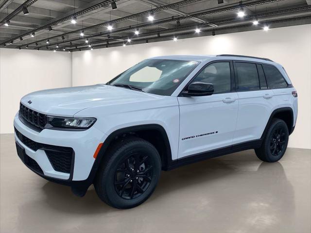 2026 Jeep Grand Cherokee GRAND CHEROKEE LAREDO ALTITUDE 4X4