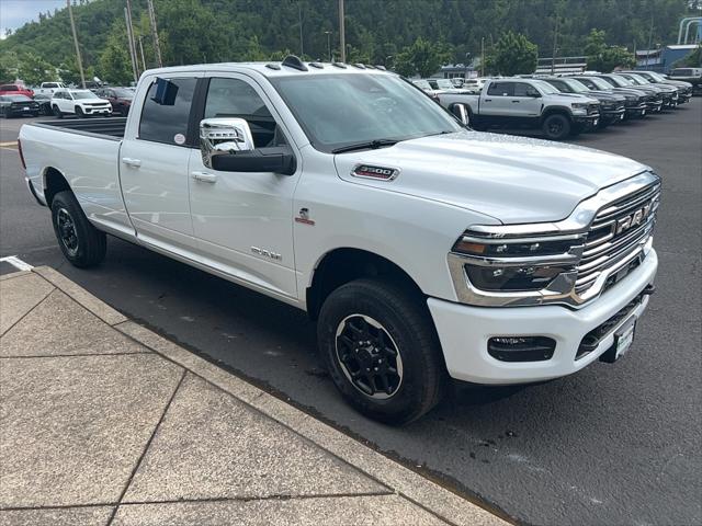 2026 RAM Ram 3500 RAM 3500 LARAMIE CREW CAB 4X4 8 BOX