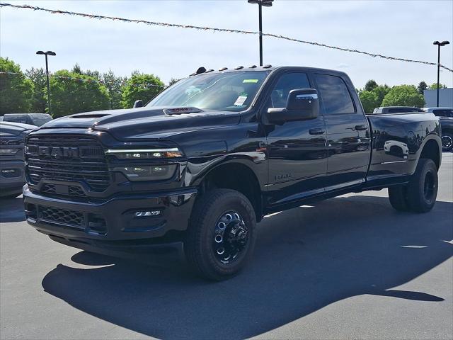 2026 RAM Ram 3500 RAM 3500 LARAMIE CREW CAB 4X4 8 BOX