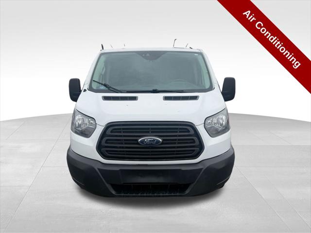 2016 Ford Transit Base