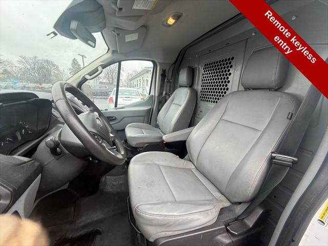 2016 Ford Transit Base
