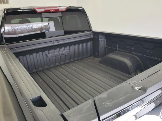 2026 GMC Sierra 1500 Crew Cab, Short Bed, AT4, 4WD