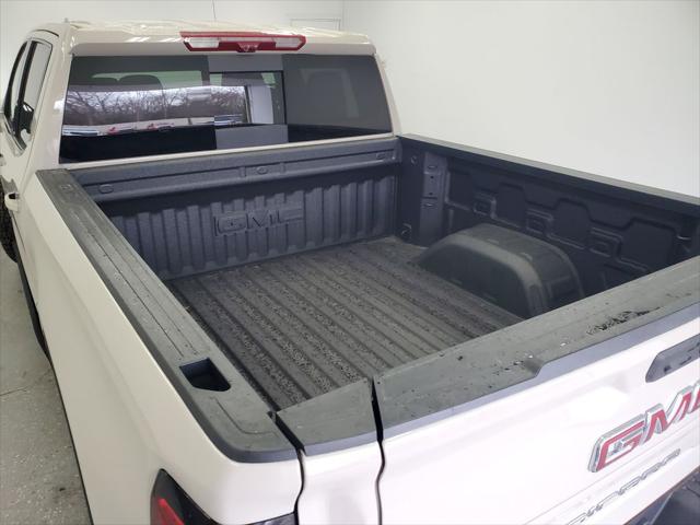 2026 GMC Sierra 1500 Crew Cab, Short Bed, AT4, 4WD