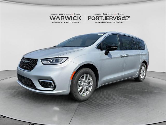 2026 Chrysler Pacifica Select for sale in Port Jervis, NY
