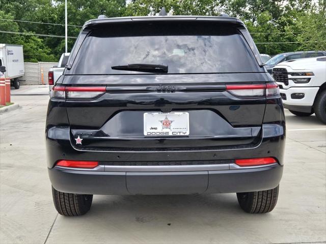 2026 Jeep Grand Cherokee Altitude 4x4