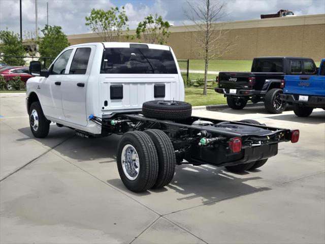 2026 RAM Ram 3500 Chassis Cab RAM 3500 TRADESMAN CREW CAB CHASSIS 4X4 60 CA