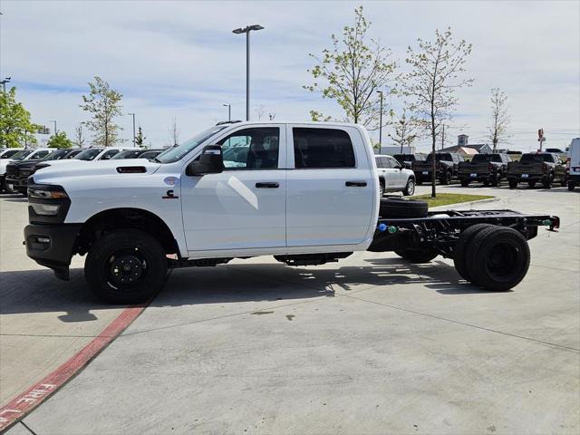 2026 RAM Ram 3500 Chassis Cab RAM 3500 TRADESMAN CREW CAB CHASSIS 4X4 60 CA