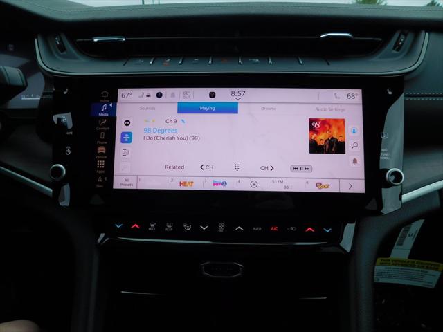 2026 Jeep Grand Cherokee Altitude 4x4