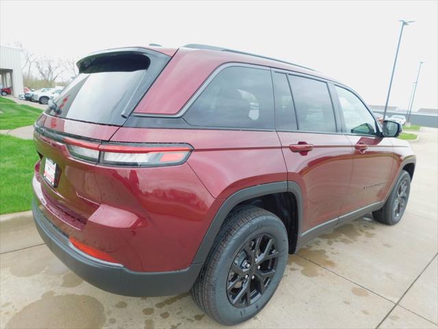 2026 Jeep Grand Cherokee Altitude 4x4