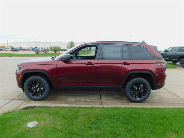 2026 Jeep Grand Cherokee Altitude 4x4